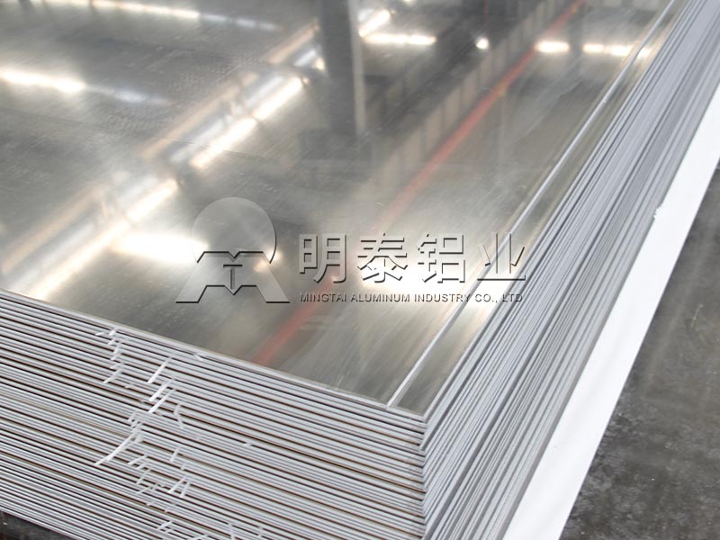 河南燈具料3104鋁板生產(chǎn)廠家，上市公司品質(zhì)放心